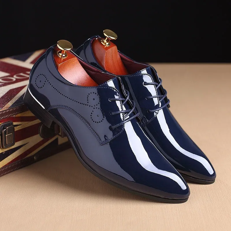 Elegante Herren-Schnrschuhe mit spitzer Kappe fr den Sommer