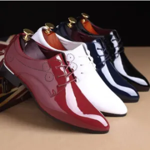 Elegante Herren-Schnrschuhe mit spitzer Kappe fr den Sommer