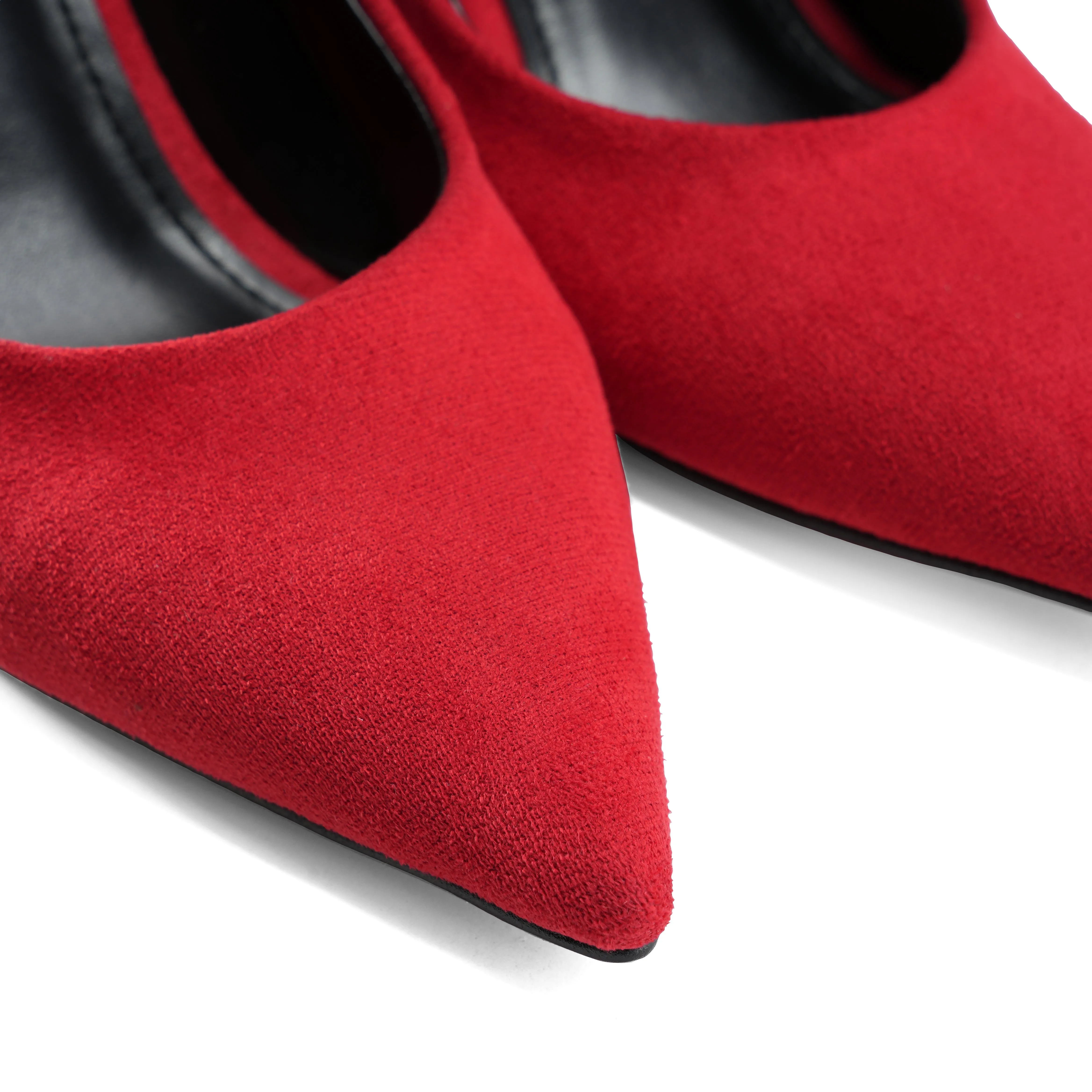 Heels With A Sleek Pointed Toe Design - Red