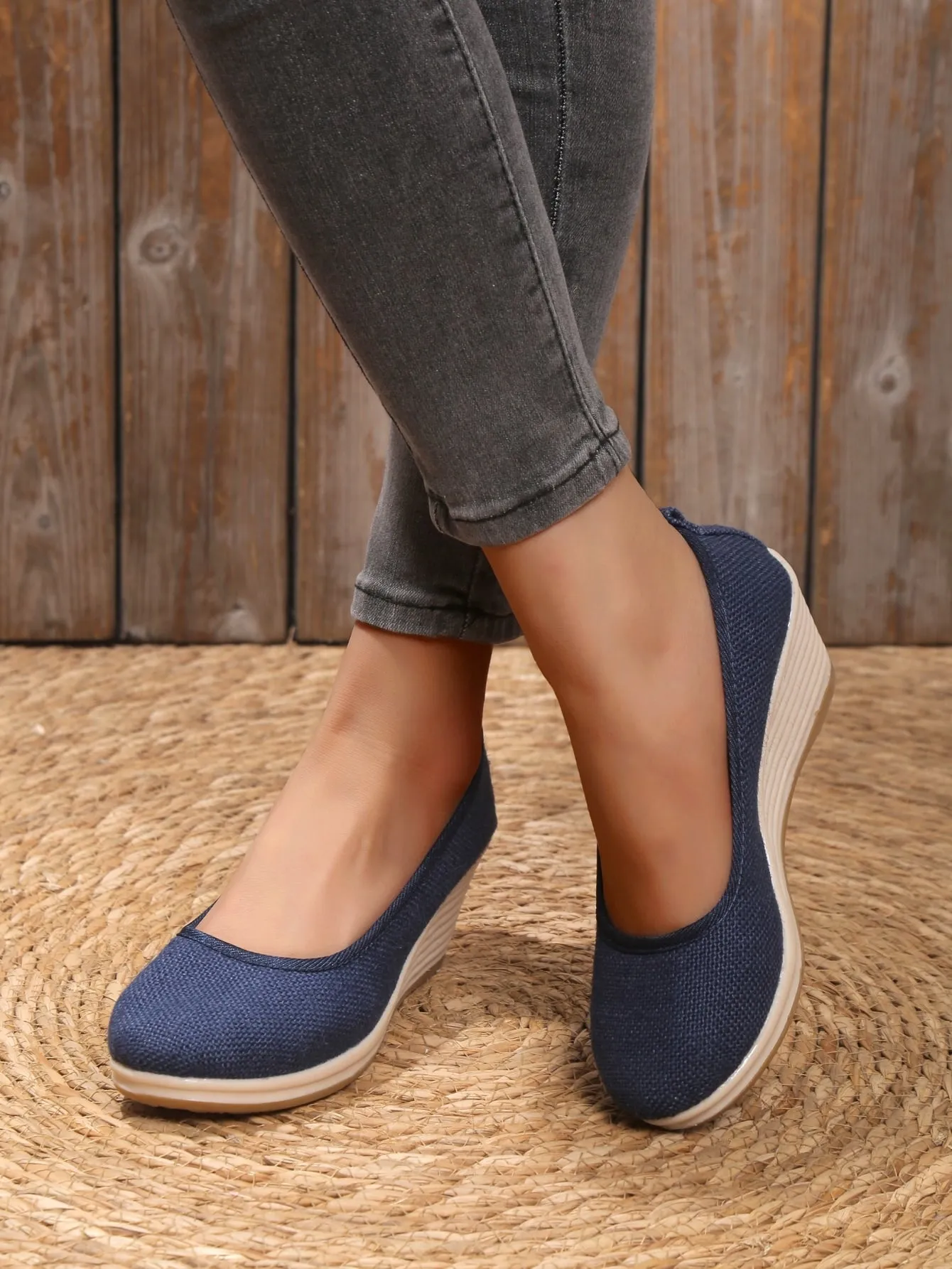 Vacation Blue Linen Court Wedges