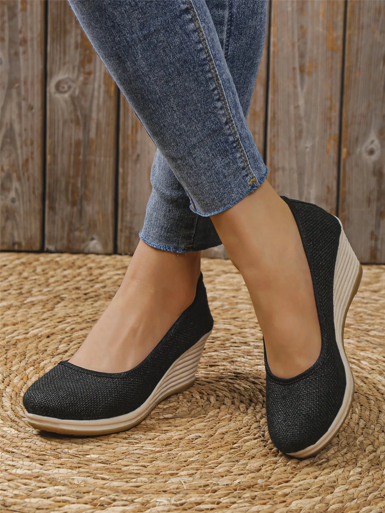 Vacation Blue Linen Court Wedges